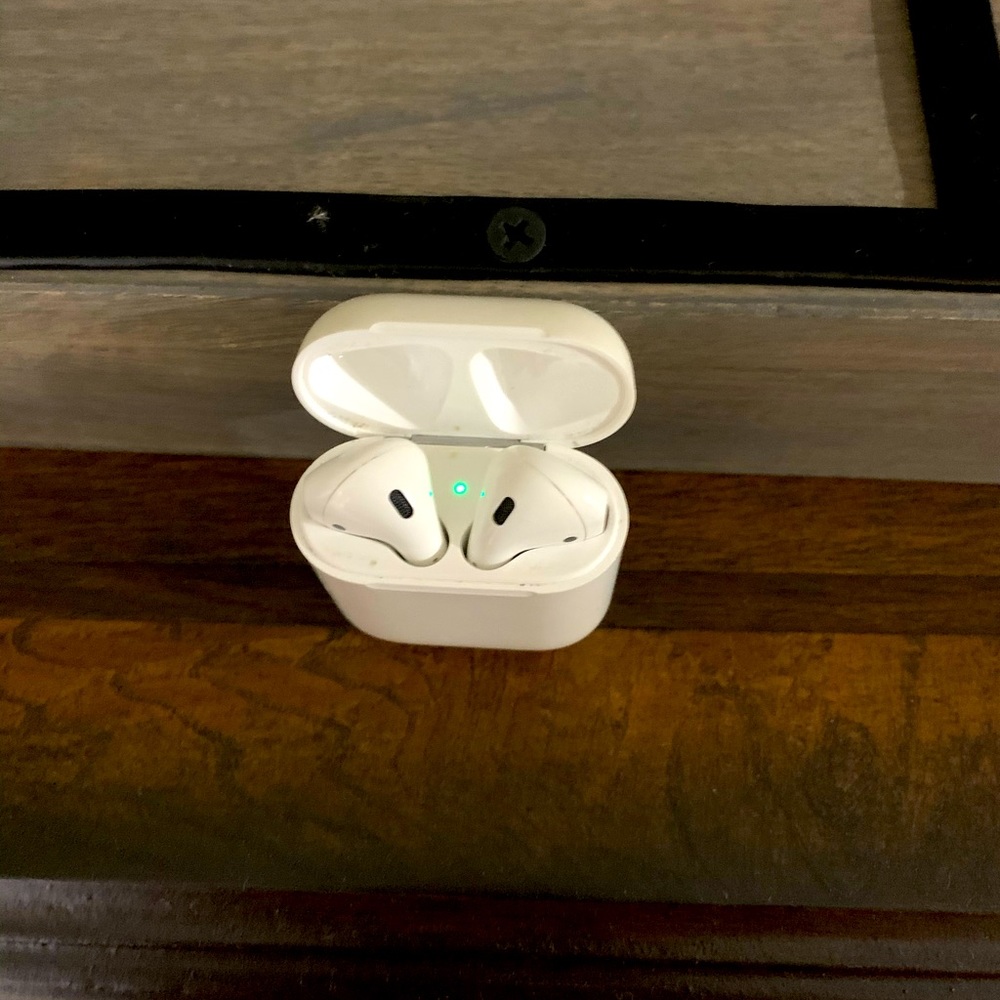Apple AirPods 1